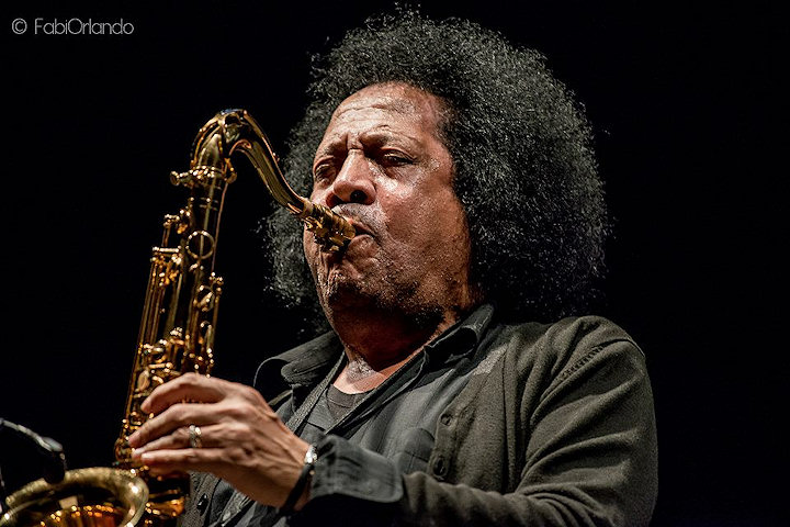 In Valle d’Itria. Stasera a Cisternino James Senese in concerto