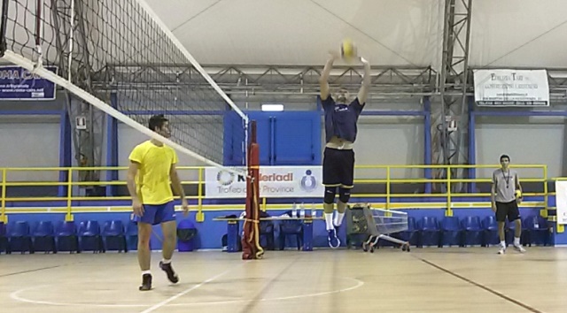 Volley. Al PalaCeleste ripartono i corsi della Pallavolo 2000 Ostuni