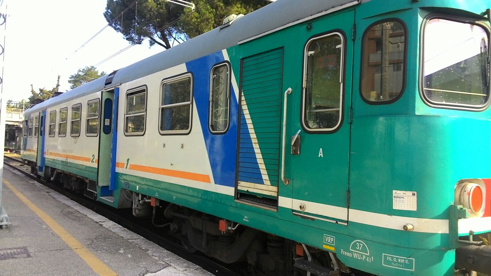 Ferrovie Sud Est, oggi sorpresa per i viaggiatori: nuovi treni sulla Martina-Bari