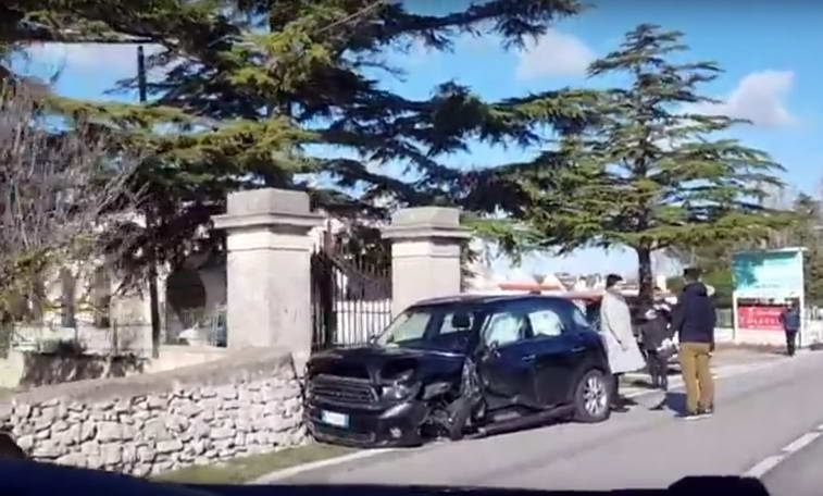 SS 172. Incidente frontale sulla Martina-Locorotondo: due auto coinvolte