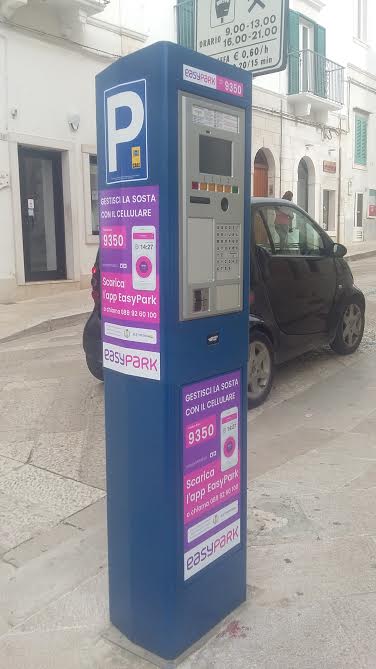 Ceglie Messapica: Servizio di sosta a pagamento non avviato, ma i parchimetri funzionano. Segnalazione e precisazioni