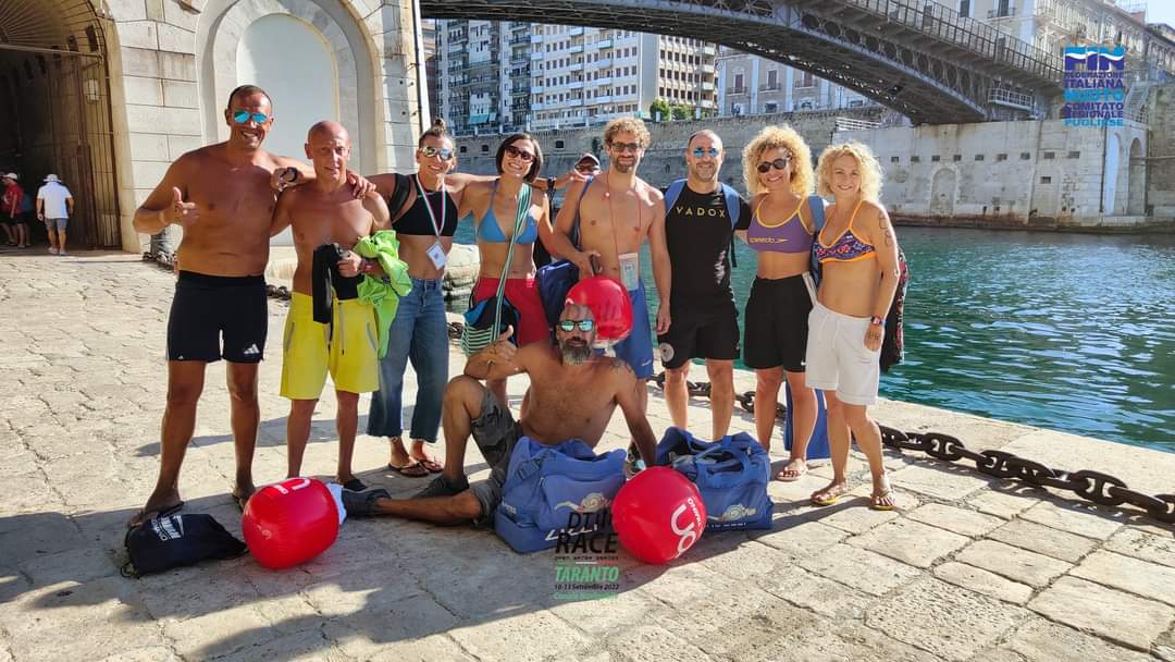 Gregorio Paltrinieri premia lo sport, la passione, il mare: Aquatika in alto