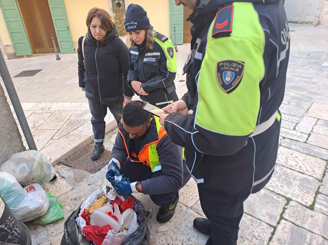 Rifiuti. Interviene l’ANAC. Gara da rifare, mancano 5,2 milioni
