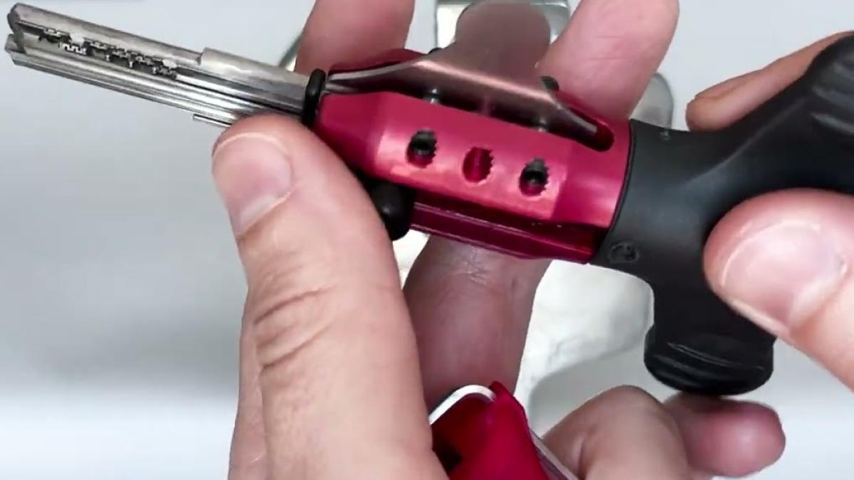 Furti senza effrazione. Un esperto ci spiega come difendersi dal “topolino”