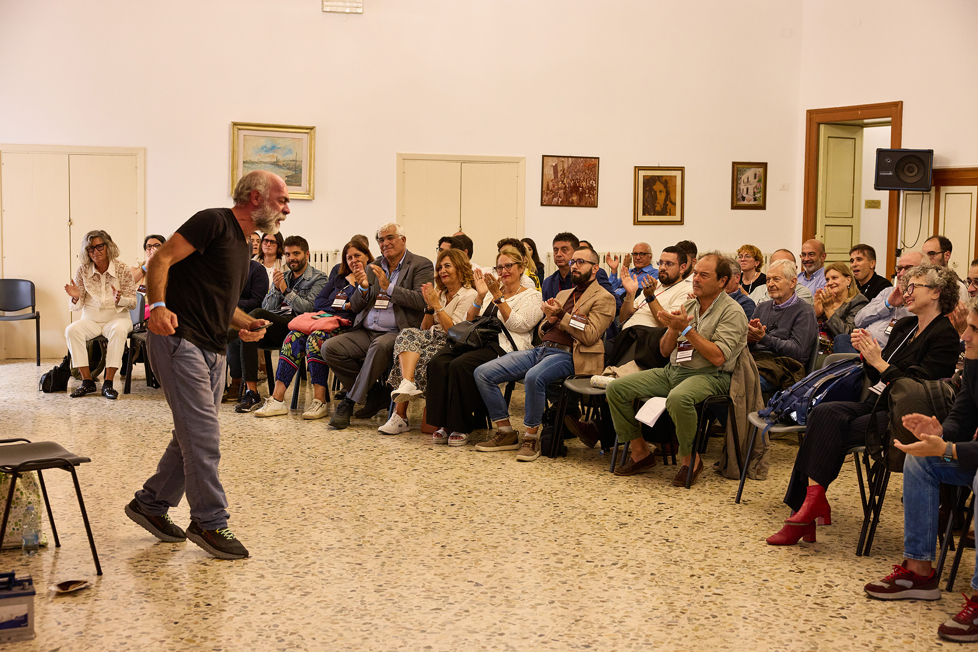 Colloqui di Martina Franca: l’unica certezza è l’incertezza, ma nelle storie possiamo riconoscerci.