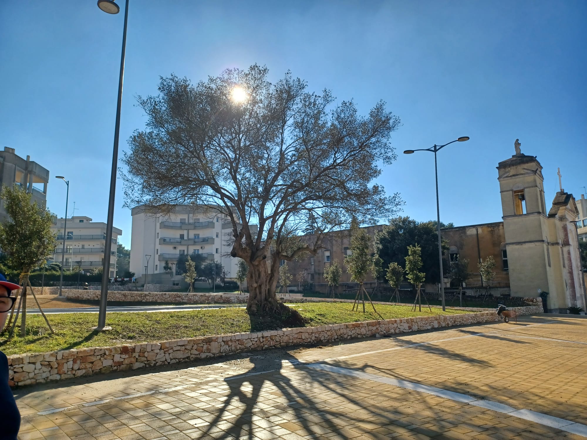 Piazza Sanità. Domani la consegna alla città