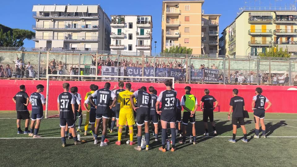 Doccia fredda allo scadere. Inizia con una sconfitta la stagione del Martina calcio