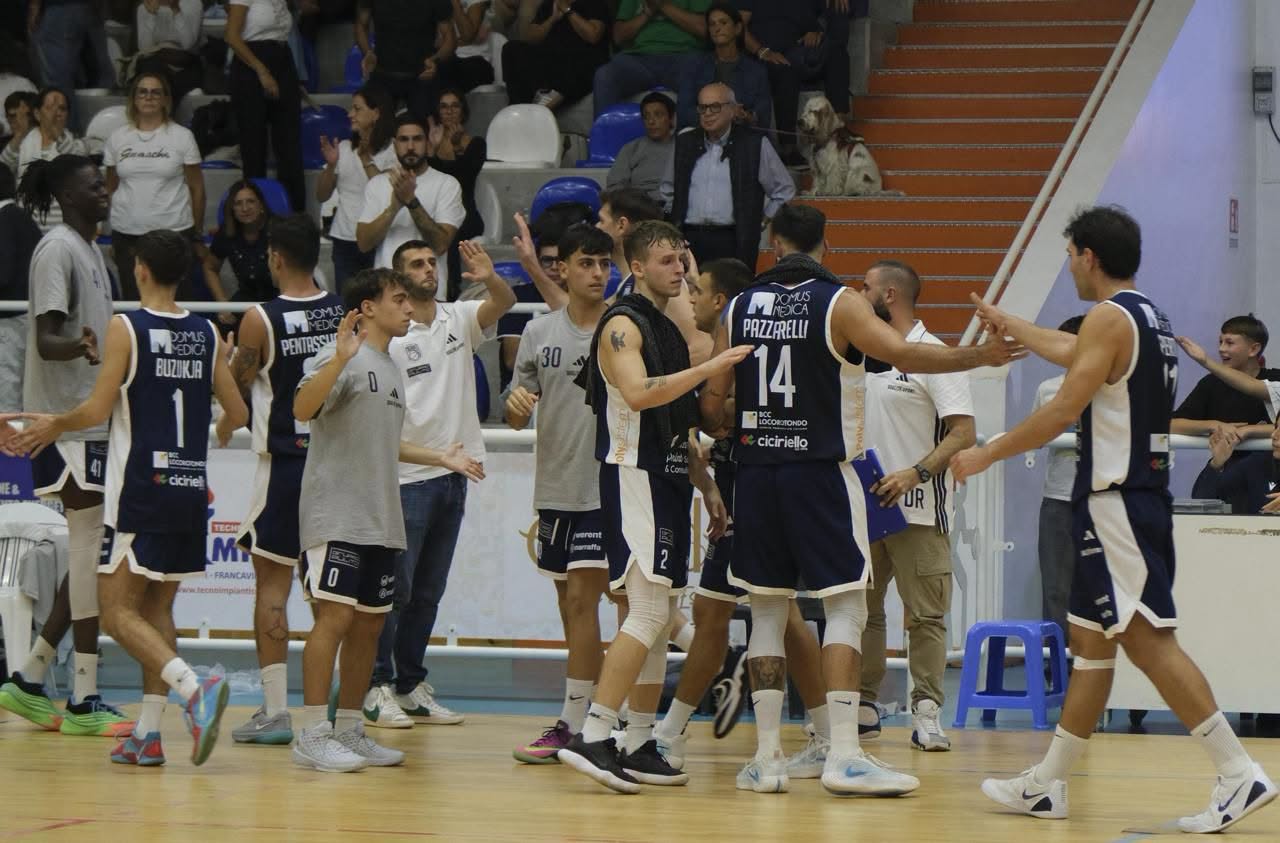 NewGen basket: buona la prima
